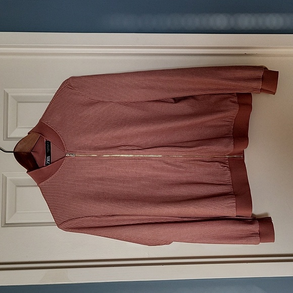 Zara Textured Weave Bomber Jacket in Rose Pink - Picture 3 of 5